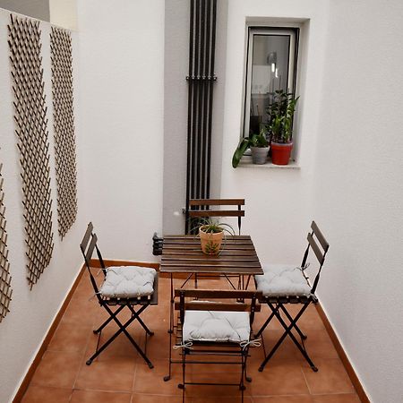 Apartment With A Patio In Las Canteras لاس بالماس دي غران كاناريا المظهر الخارجي الصورة